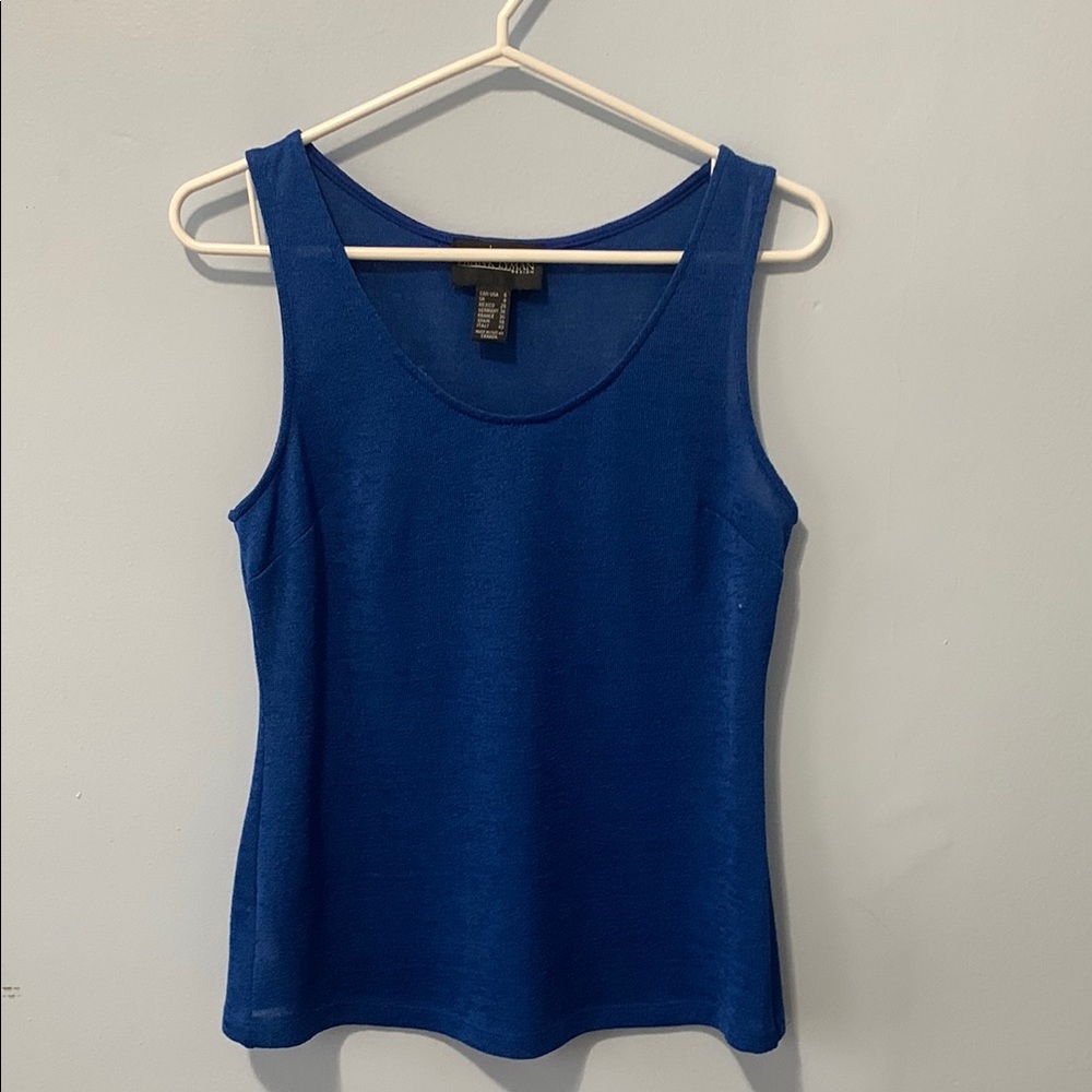 Frank Lyman size 6 blue tank